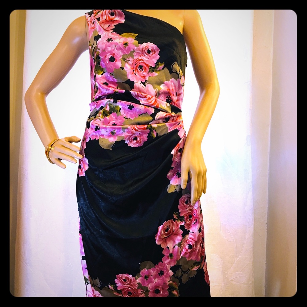 ❤️ Gorgeous Beautiful Maggy London Dress